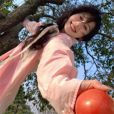 防暴女孩